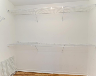 10018 Thornton Way - Photo Thumbnail 21