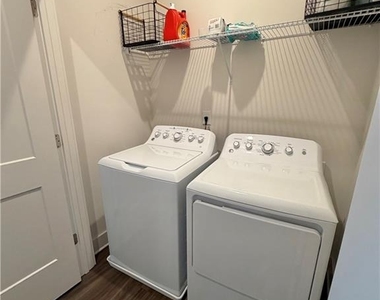 1275 Viney Place Nw - Photo Thumbnail 18