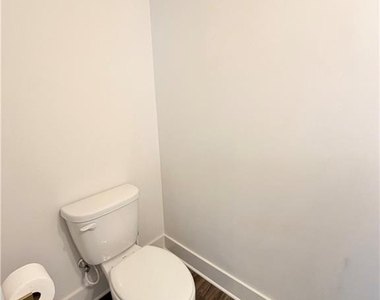 1275 Viney Place Nw - Photo Thumbnail 10