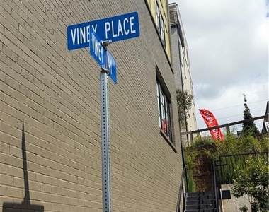 1275 Viney Place Nw - Photo Thumbnail 1