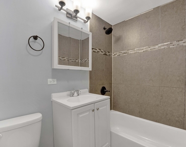 3340 S Carpenter Street - Photo Thumbnail 12
