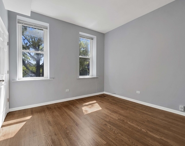 3340 S Carpenter Street - Photo Thumbnail 2