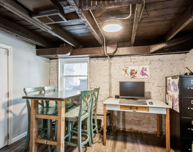 813 Hamlin Street - Photo Thumbnail 18