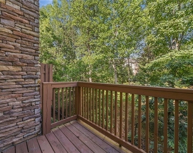 5480 Glenridge Park - Photo Thumbnail 30