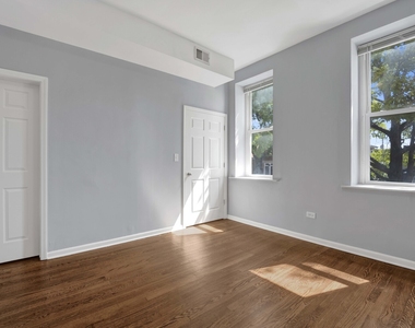 3340 S Carpenter Street - Photo Thumbnail 1