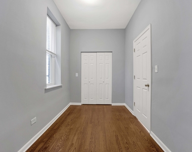 3340 S Carpenter Street - Photo Thumbnail 9