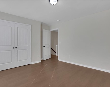 2521 Morgan Chase Drive - Photo Thumbnail 30