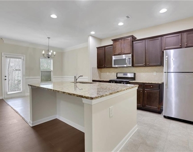 2521 Morgan Chase Drive - Photo Thumbnail 9