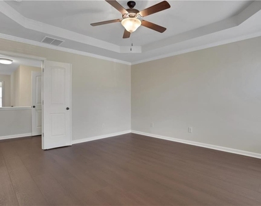 2521 Morgan Chase Drive - Photo Thumbnail 19