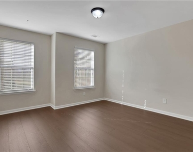 2521 Morgan Chase Drive - Photo Thumbnail 27