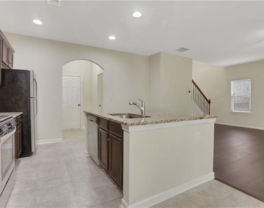 2521 Morgan Chase Drive - Photo Thumbnail 13