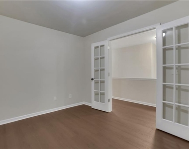 2521 Morgan Chase Drive - Photo Thumbnail 32