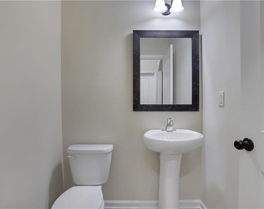 2521 Morgan Chase Drive - Photo Thumbnail 17