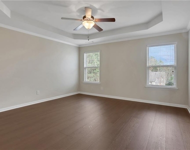 2521 Morgan Chase Drive - Photo Thumbnail 18