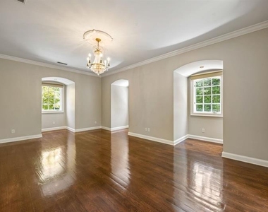 2485 W Wesley Road Nw - Photo Thumbnail 46