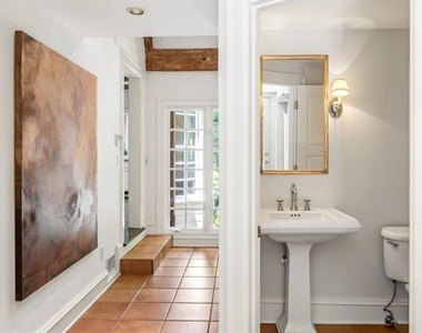2485 W Wesley Road Nw - Photo Thumbnail 57