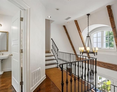 2485 W Wesley Road Nw - Photo Thumbnail 55