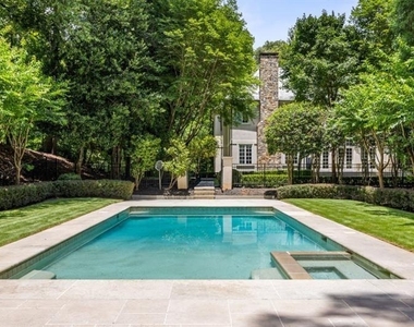 2485 W Wesley Road Nw - Photo Thumbnail 69