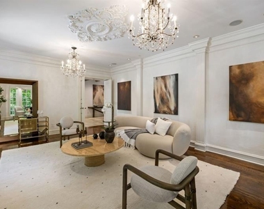 2485 W Wesley Road Nw - Photo Thumbnail 30