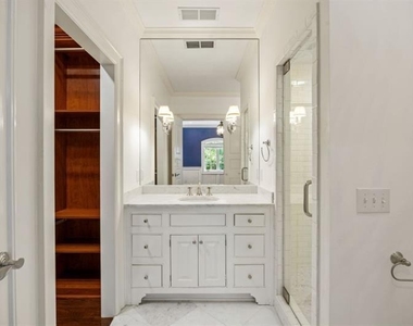 2485 W Wesley Road Nw - Photo Thumbnail 48