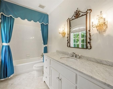2485 W Wesley Road Nw - Photo Thumbnail 45