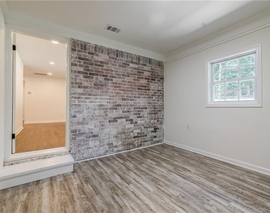 3365 Knott Street - Photo Thumbnail 22