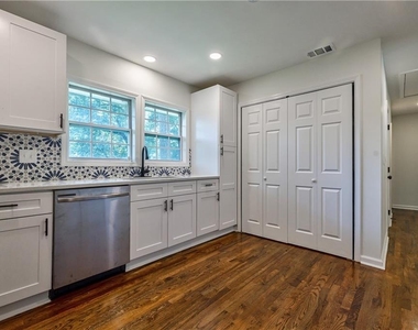 3365 Knott Street - Photo Thumbnail 63