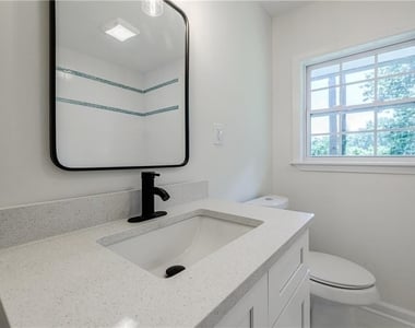 3365 Knott Street - Photo Thumbnail 32