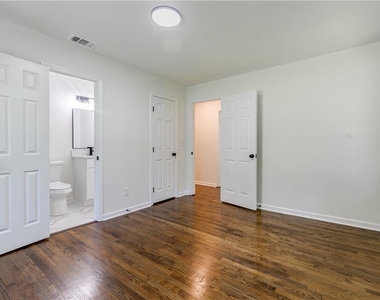 3365 Knott Street - Photo Thumbnail 38