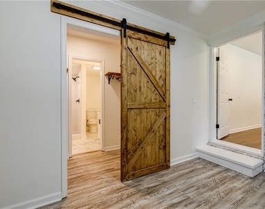 3365 Knott Street - Photo Thumbnail 24