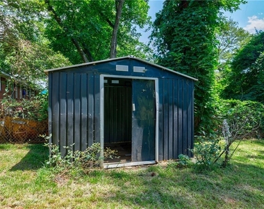 3365 Knott Street - Photo Thumbnail 6