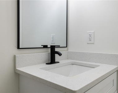 3365 Knott Street - Photo Thumbnail 41