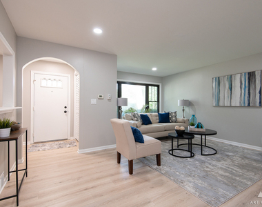 175 S Maple Street - Photo Thumbnail 6