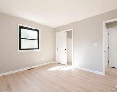 175 S Maple Street - Photo Thumbnail 20