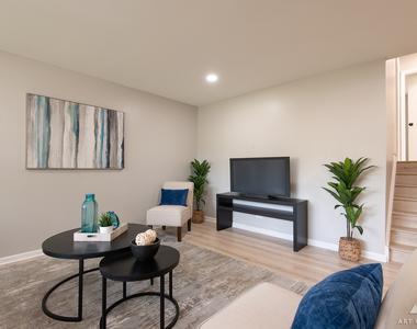 175 S Maple Street - Photo Thumbnail 8