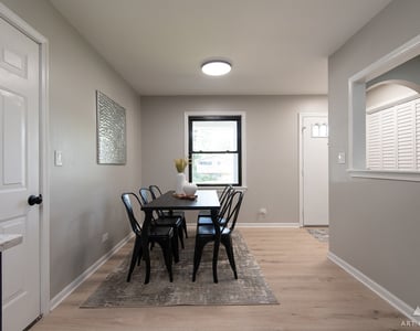 175 S Maple Street - Photo Thumbnail 17