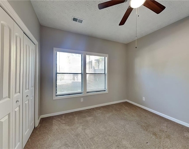 749 Maggie Court Nw - Photo Thumbnail 11
