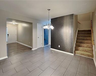 2318 Wavetree Lane Nw - Photo Thumbnail 6