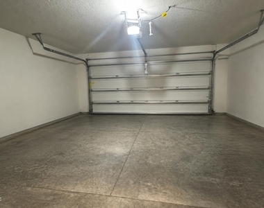 1723 Carter Landing Boulevard - Photo Thumbnail 22
