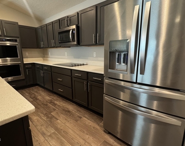 1723 Carter Landing Boulevard - Photo Thumbnail 6