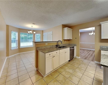 35 Bermuda Court - Photo Thumbnail 5