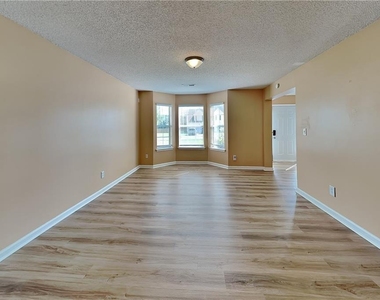 35 Bermuda Court - Photo Thumbnail 1