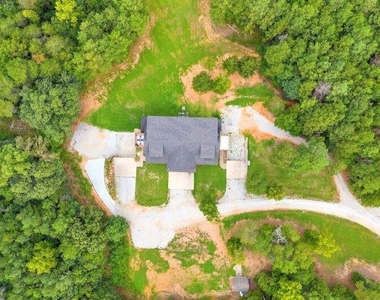 56 Spring Creek Court - Photo Thumbnail 17