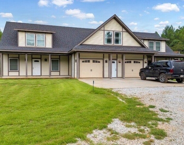 56 Spring Creek Court - Photo Thumbnail 14