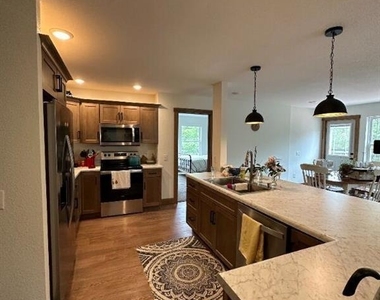 56 Spring Creek Court - Photo Thumbnail 5