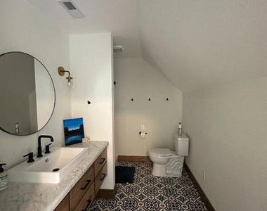 56 Spring Creek Court - Photo Thumbnail 8