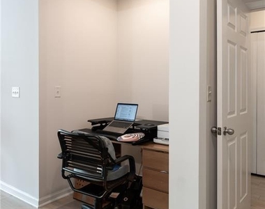 1128 Westchester Ridge Ne - Photo Thumbnail 13