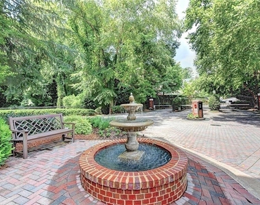 1128 Westchester Ridge Ne - Photo Thumbnail 36