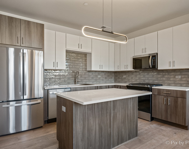 27 W Park Boulevard - Photo Thumbnail 1