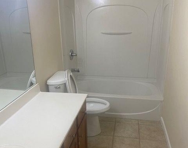 6300 Suttles Drive Sw - Photo Thumbnail 19